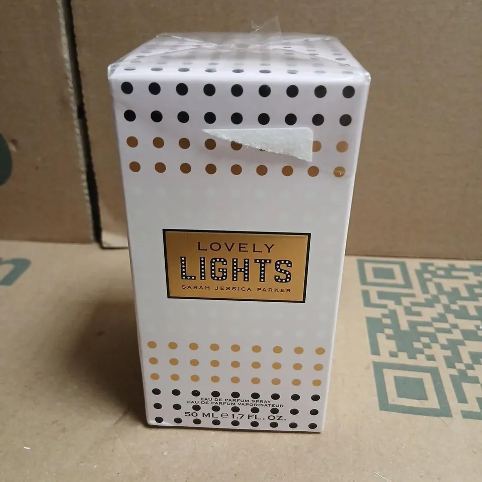 BOXED LOVELY LIGHTS SARAH JESSICA PARKER EAU DE PARFUM 50ML