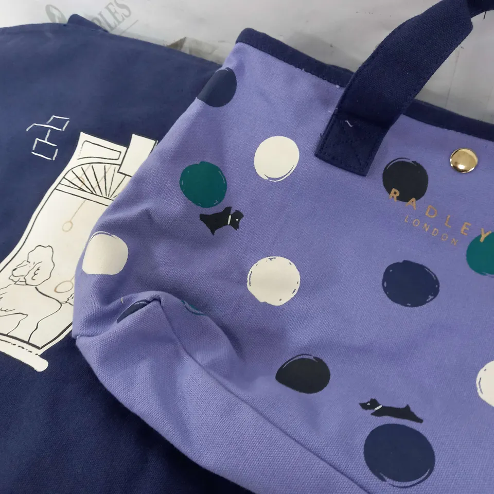 RADLEY LONDON WINDOW DOGS CANVAS TOTE AND CROOK BAG SET 