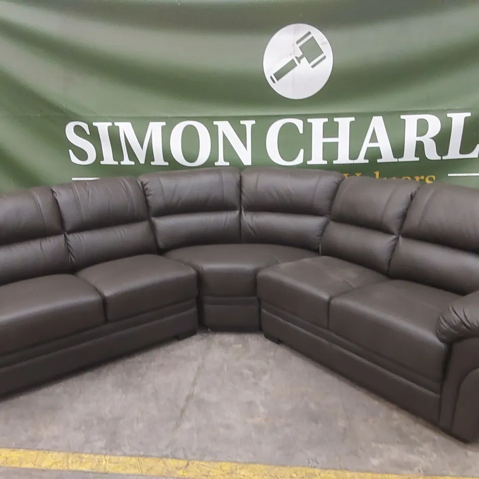 DESIGNER FAUX LEATHER CORNER SOFA