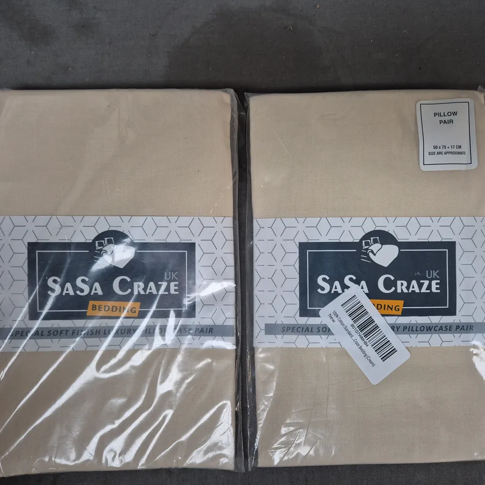 BOX OF APPROXIMATELY 10 ASSORTED BEDDING ITEMS TO INCLUDE SASA CRAZE PILLOWCASE PAIR, ETC