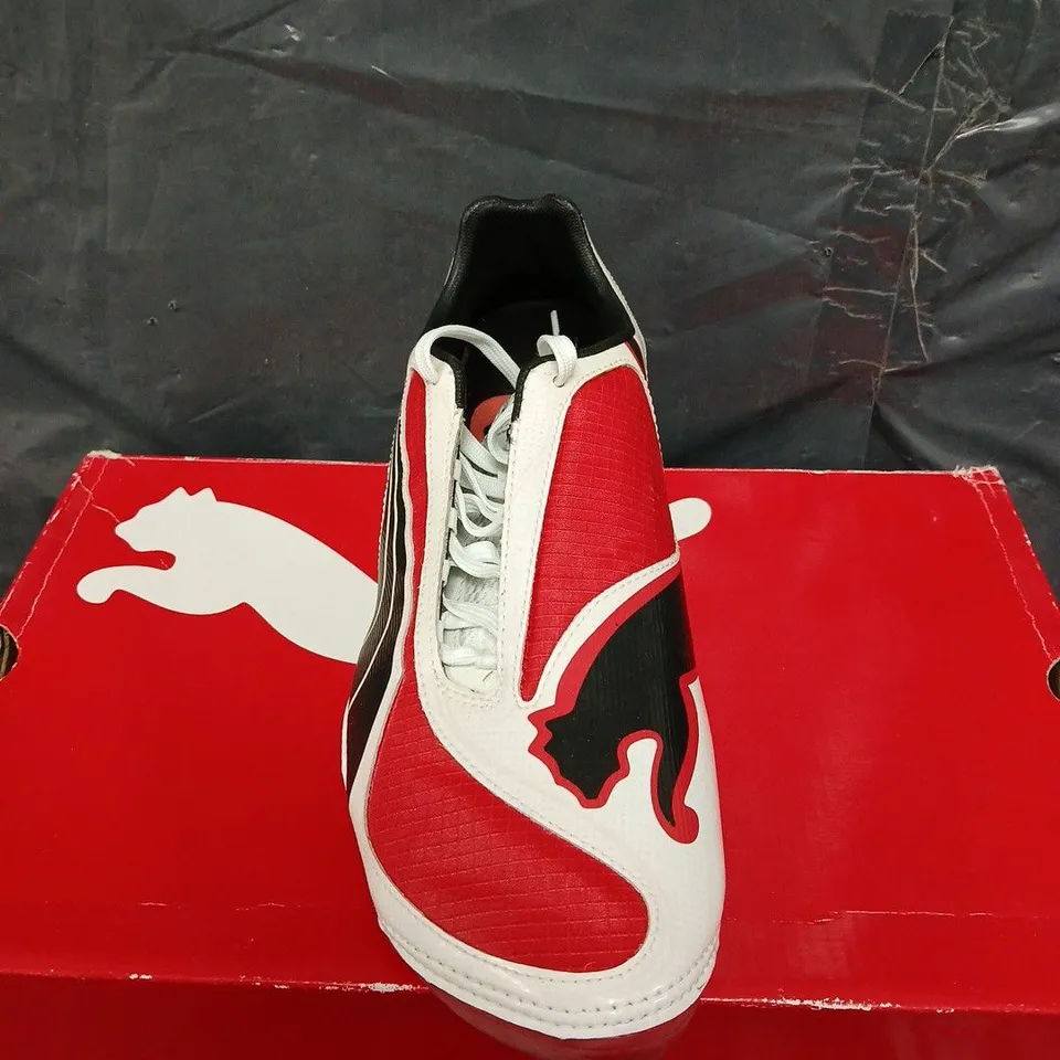 BOXED PUMA V1.08 BOOTS - UK SIZE 10