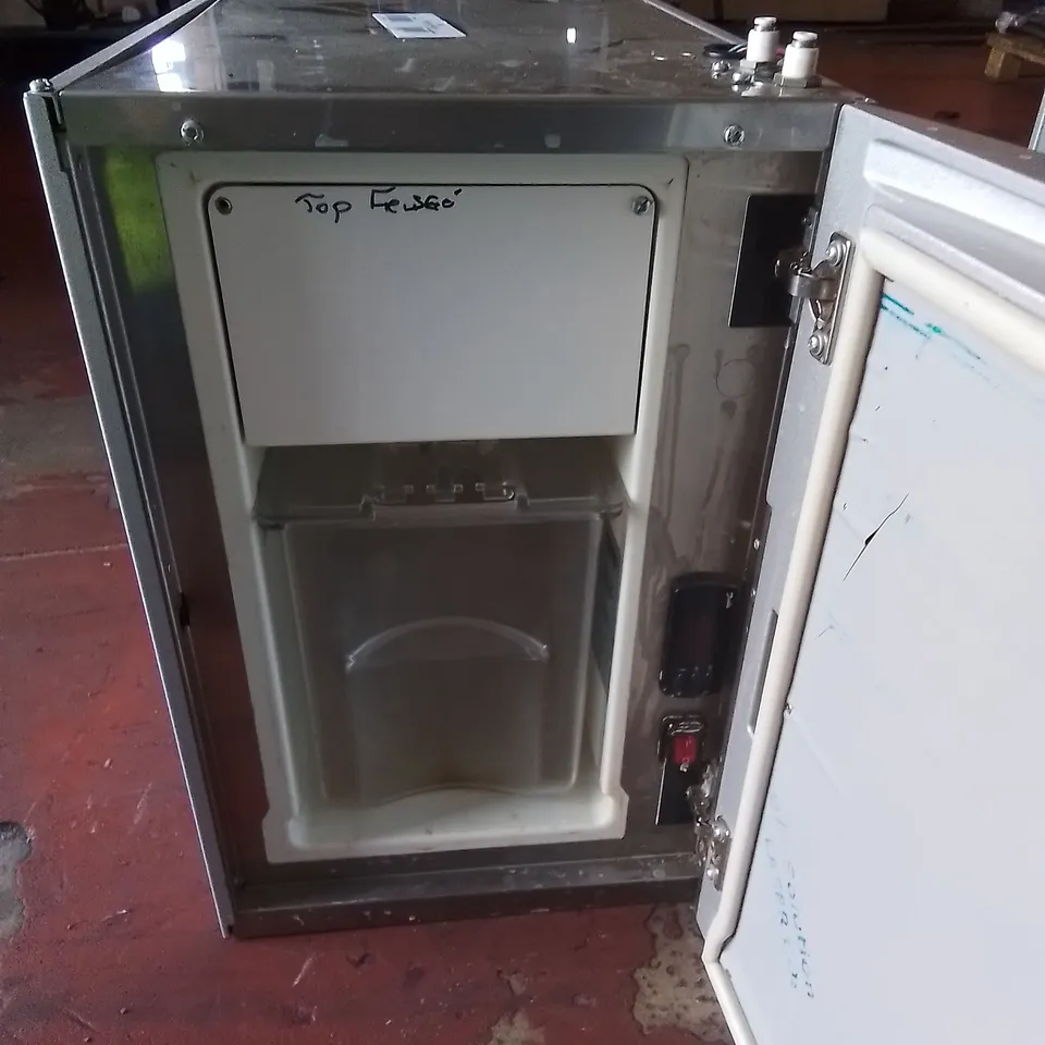 FRANKE COOLING UNIT (TO COMMERCIAL COFFEE MACHINE) UT320