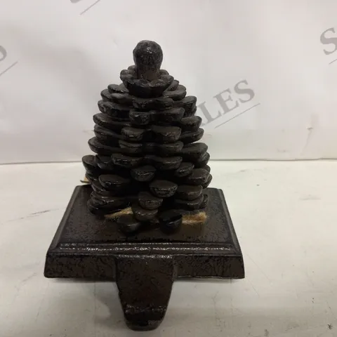 CAST IRON PINE CONE CHRISTMAS STOCKING HOLDER