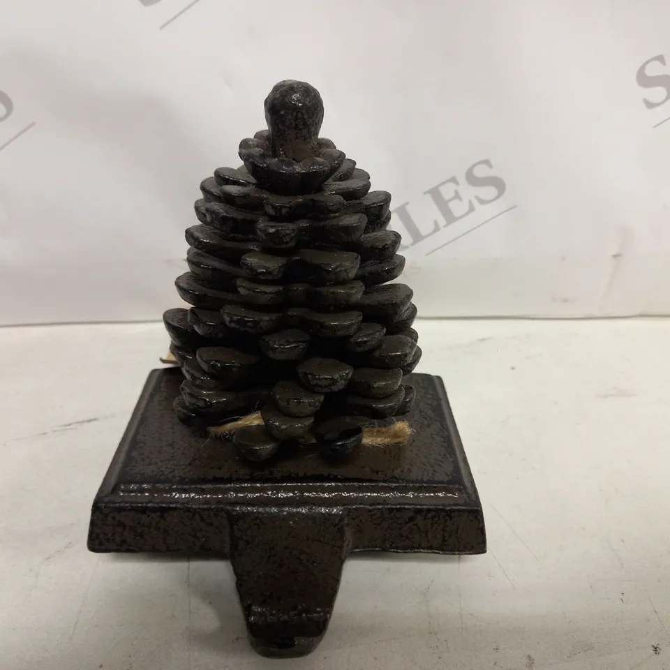 CAST IRON PINE CONE CHRISTMAS STOCKING HOLDER
