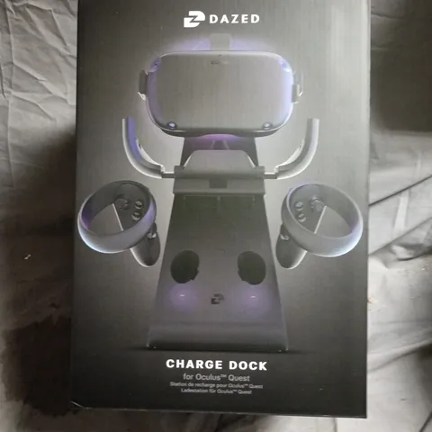 DAZED CHARGE DOCK FOR OCULUS QUEST