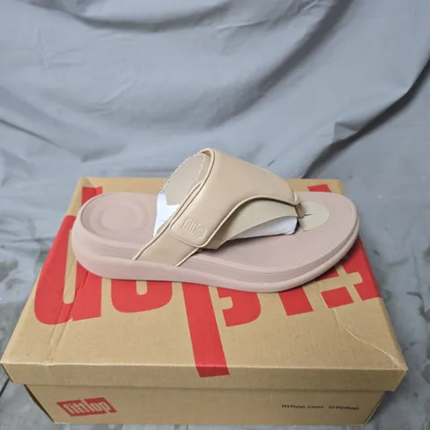 FITFLOP WOMENβS SANDALS β BEIGE/NUDE, UK 6