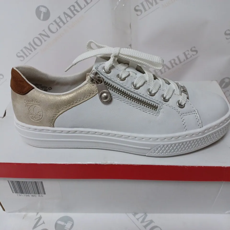 BOXED PAIR OF RIEKER SIDE ZIP 2 TRAINERS WHITE SIZE 5