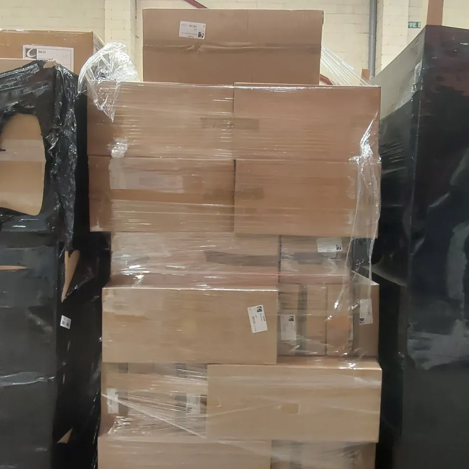 PALLET CONTAINING A LARGE ASSORTMENT OF BATHROOM FURNITURE PARTS INCLUDING: CALYPSO BASE UNITS ECT