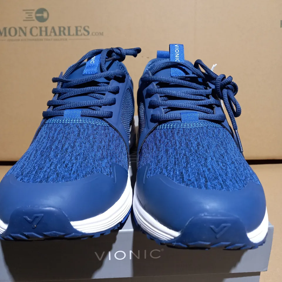 VIONIC FULTON DOMINIC NAVY MENS TRAINERS - SIZE 10