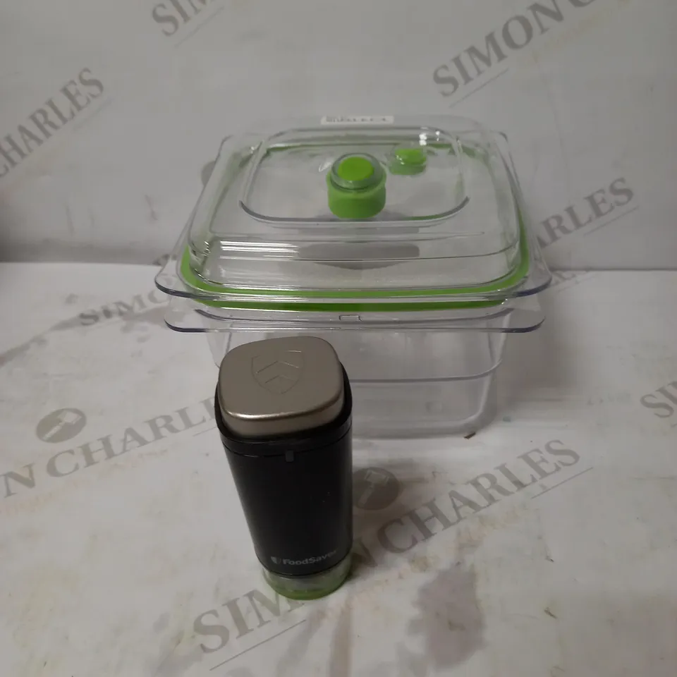 FOODSAVER VS1199 HANDHELD VACUUM SEALER