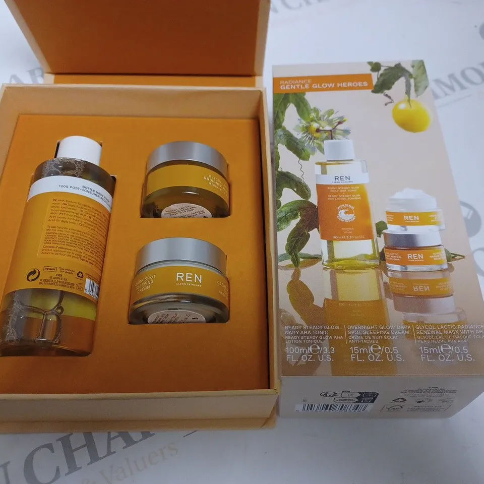REN CLEAN SKINCARE RADIANCE 3-PIECE SET