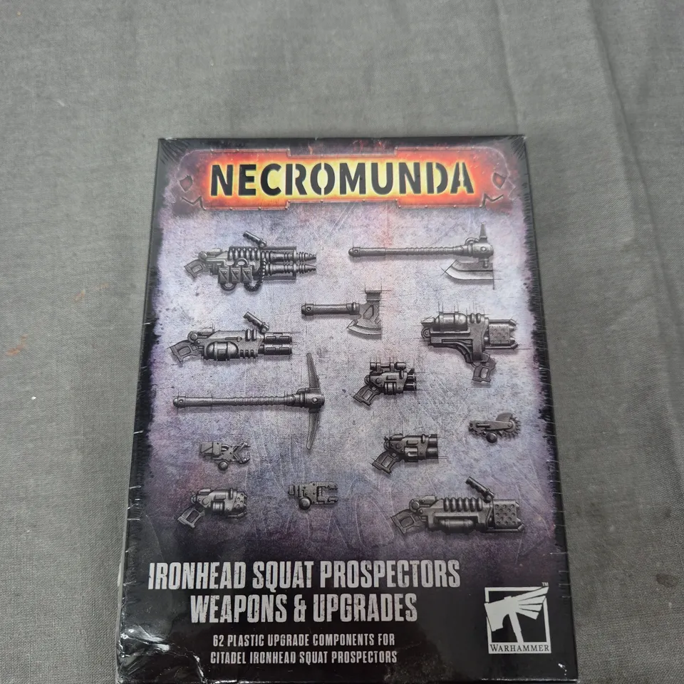 WARHAMMER NECROMUNDA IRONHEAD SQUAT PROSPECTORS WEAPONS AND UPGRADES