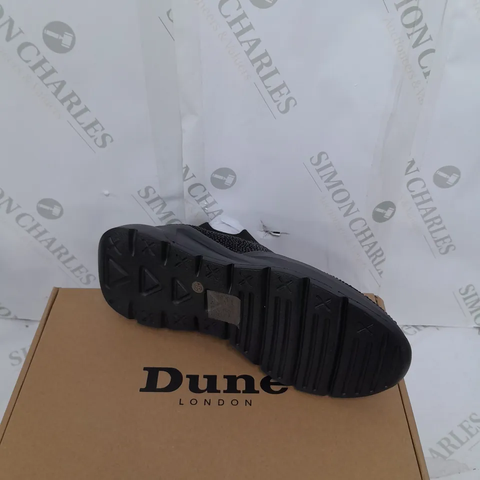 BOXED PAIR OF DUNE LONDON ELIXIR SPORT SHOES IN BLACK SIZE 3