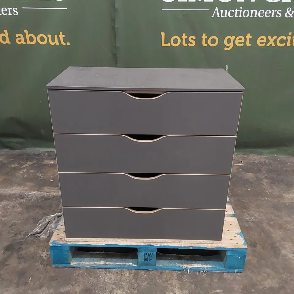 DESIGNER 4-DRAWER CHEST OF DRAWERS IN GREY 