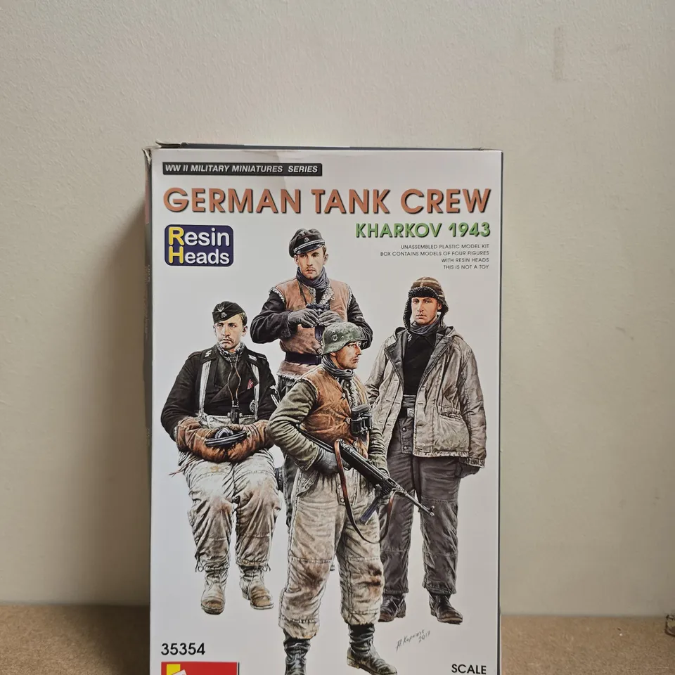 MINIART 35354 GERMAN TANK CREW KHARKOV 1943 RESIN HEADS 1:35 MODEL KIT
