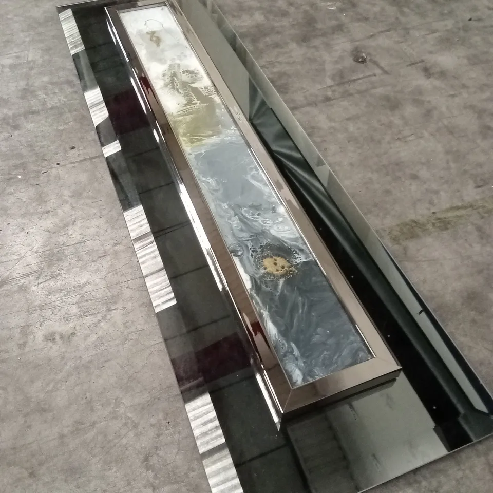 MARSHALL ARTS MIRROR AND RESIN WALL-MOUNTED DECOR PIECE, 300mm x 1000mm