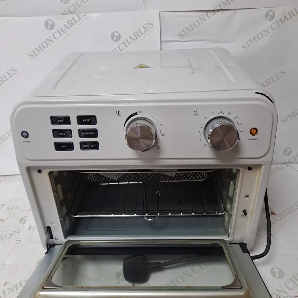 COOK'S ESSENTIAL AIR FRYER OVEN IN COOL GREY
