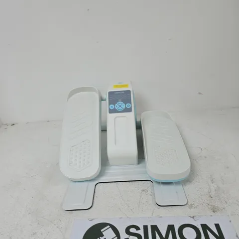 WHITE ELLIPTICAL MACHINE