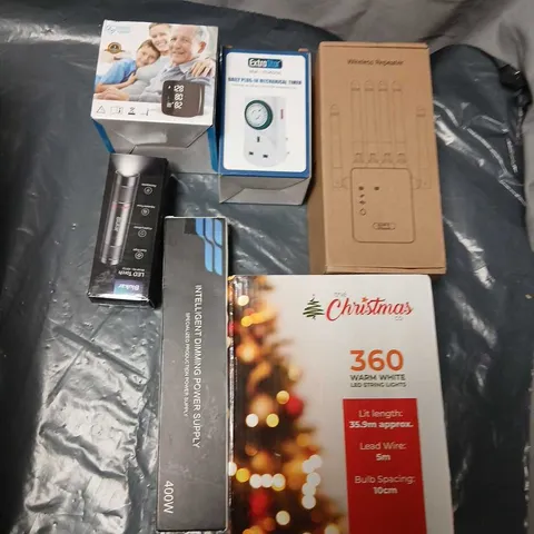 ASSORTED ELECTRICALS & LIGHTING BUNDLE – INTELLIGENT DIMMING LED DRIVER (400W), WIRELESS REPEATER, AND CHRISTMAS LED LIGHTS (MIXED LOT)