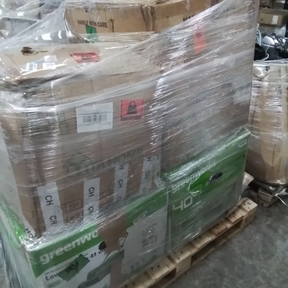 PALLET OF APPROXIMATELY 7 UNPROCESSED RAW RETURN HOUSEHOLD AND ELECTRICAL GOODS TO INCLUDE;