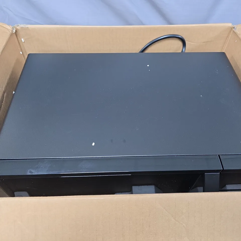 BOXED SAMSUNG MS23K3513AK/EU SOLO 23L MICRCOWAVE OVEN - COLLECTION ONLY