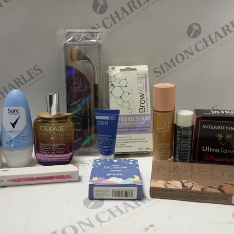BOX OF APPROX 10 ASSORTED BEAUTY PRODUCTS TO INCLUDE CAUDALIE SMOOTH/GLOW OIL ELIXIR, URBAN DECAY NAKED 2 BASICS PALETTE, PAULA'S CHOICE MOISTURIZER, ETC
