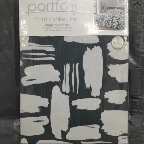 SEALED PORTFOLIO HOME PRINT COLLECTION DUSA SINGLE DUVET SET - NAVY