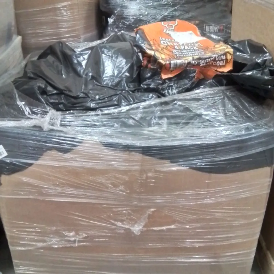 PALLET CONTAINING LARGE AMOUNT OF BRAND NEW BBQ INSTANT LIGHT CHARCOAL 4PKS