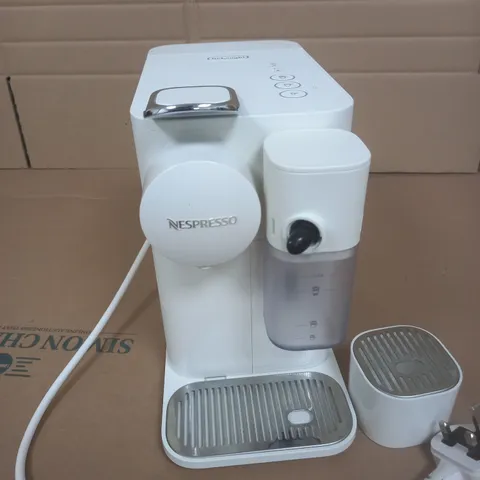 NESPRESSO LATTISSMA ONE COFFEE MACHINE 