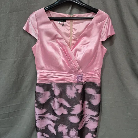 ZELLA COLLECTION WOMEN'S DRESS - PINK BODICE WITH PURPLE FLORAL SKIRT - SIZE 12