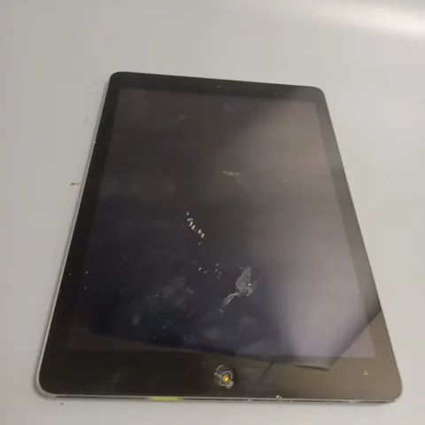 APPLE IPAD AIR