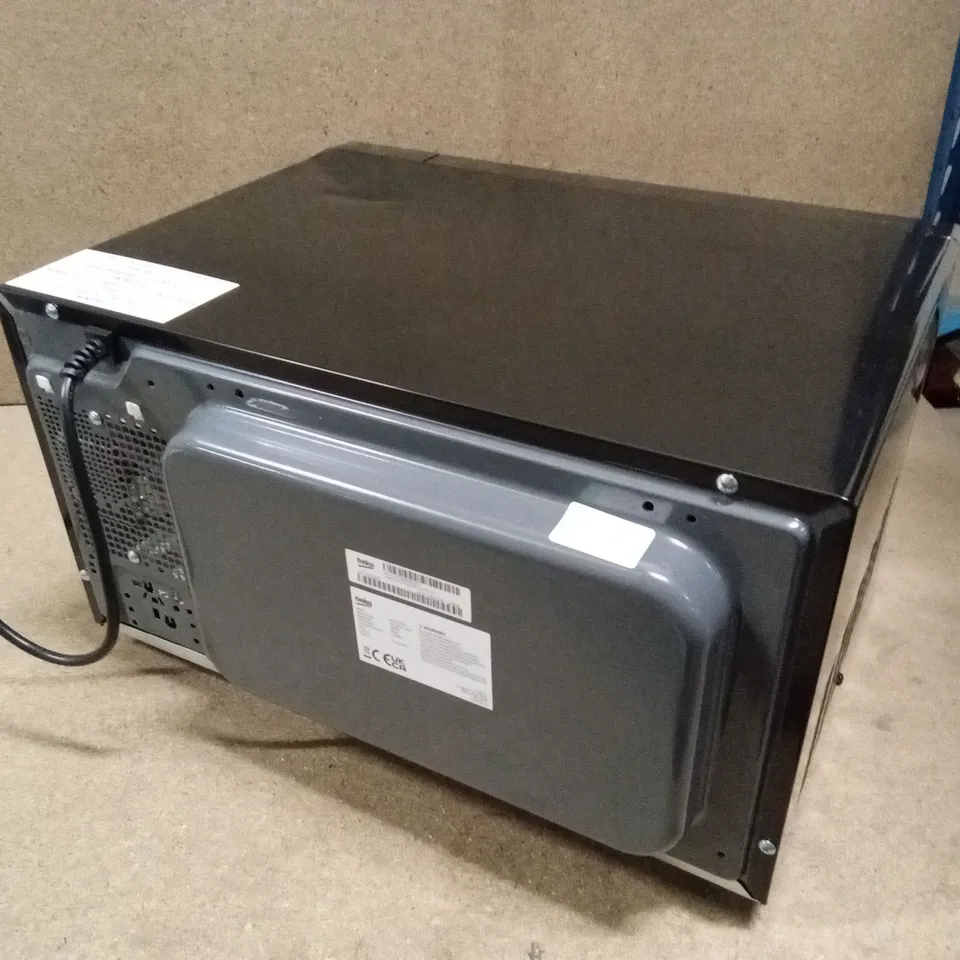 BOXED BEKO MOF25310B SOLO 900W MICROWAVE - BLACK