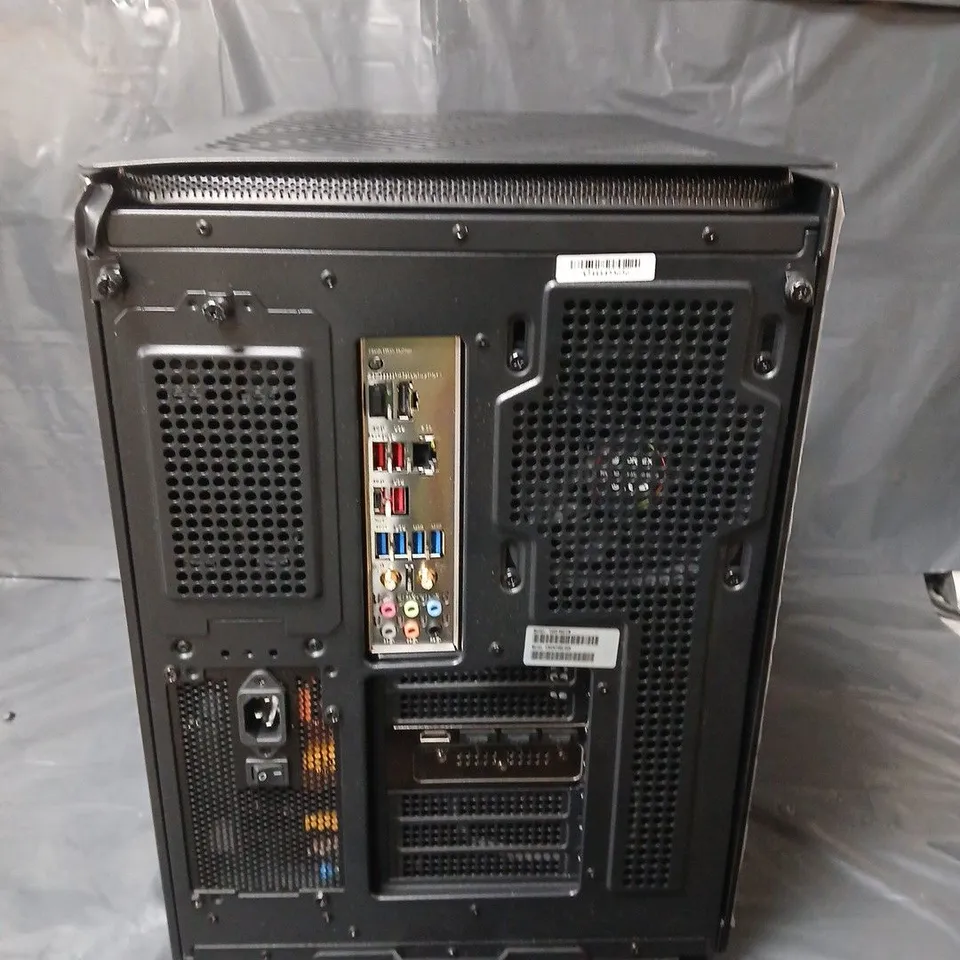 STORMFORCE VORTEX KING 95 GAMING DESKTOP - GEFORCE RTX 5090, AMD RYZEN 7, 32GB RAM, 2TB SSD - BLACK