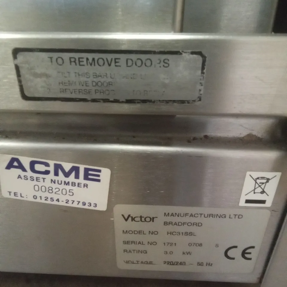 VICTOR HC30SSL COMMERCIAL HOT CUPBOARD 