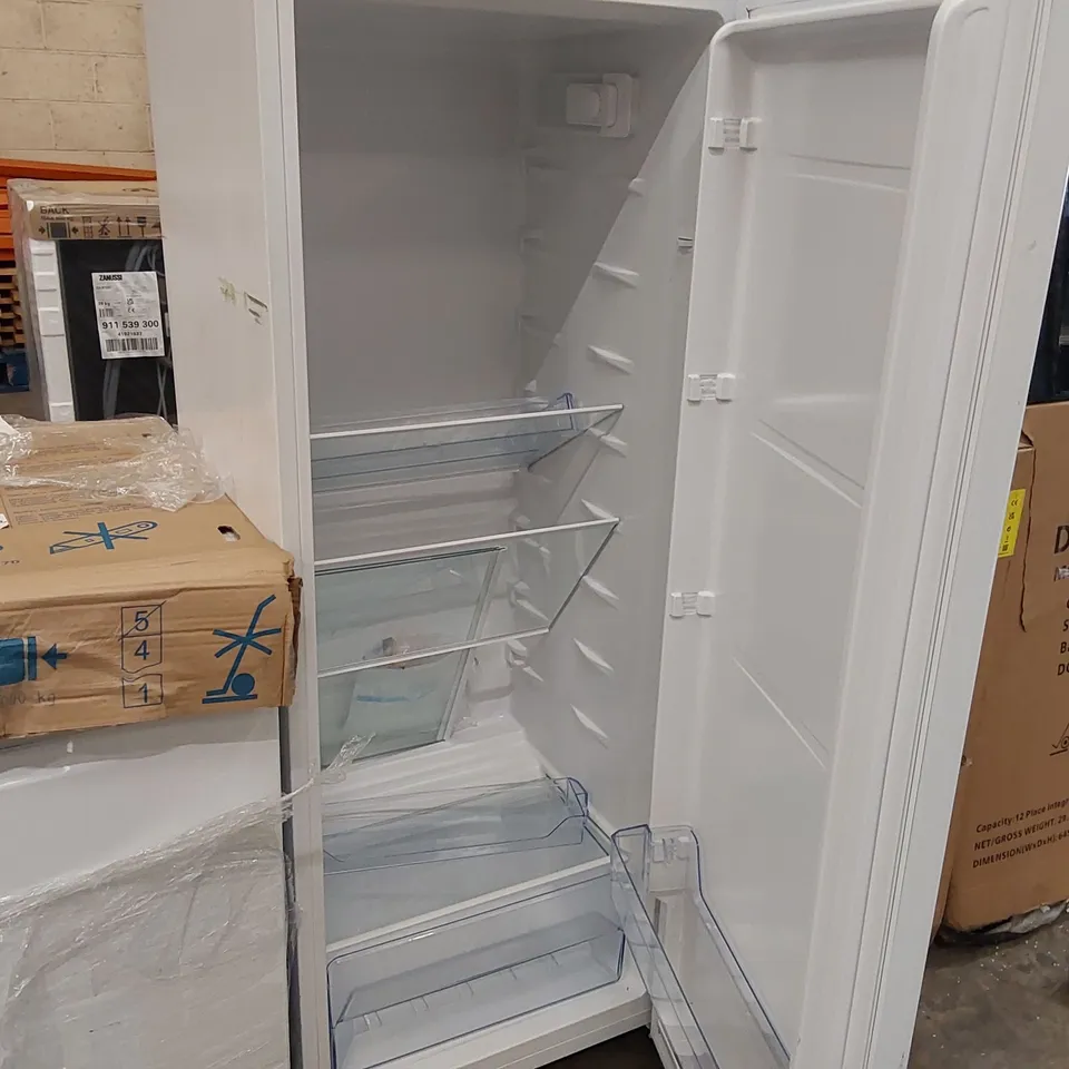 SWAN WHITE 143cm HIGH LARDER FRIDGE SR15680W