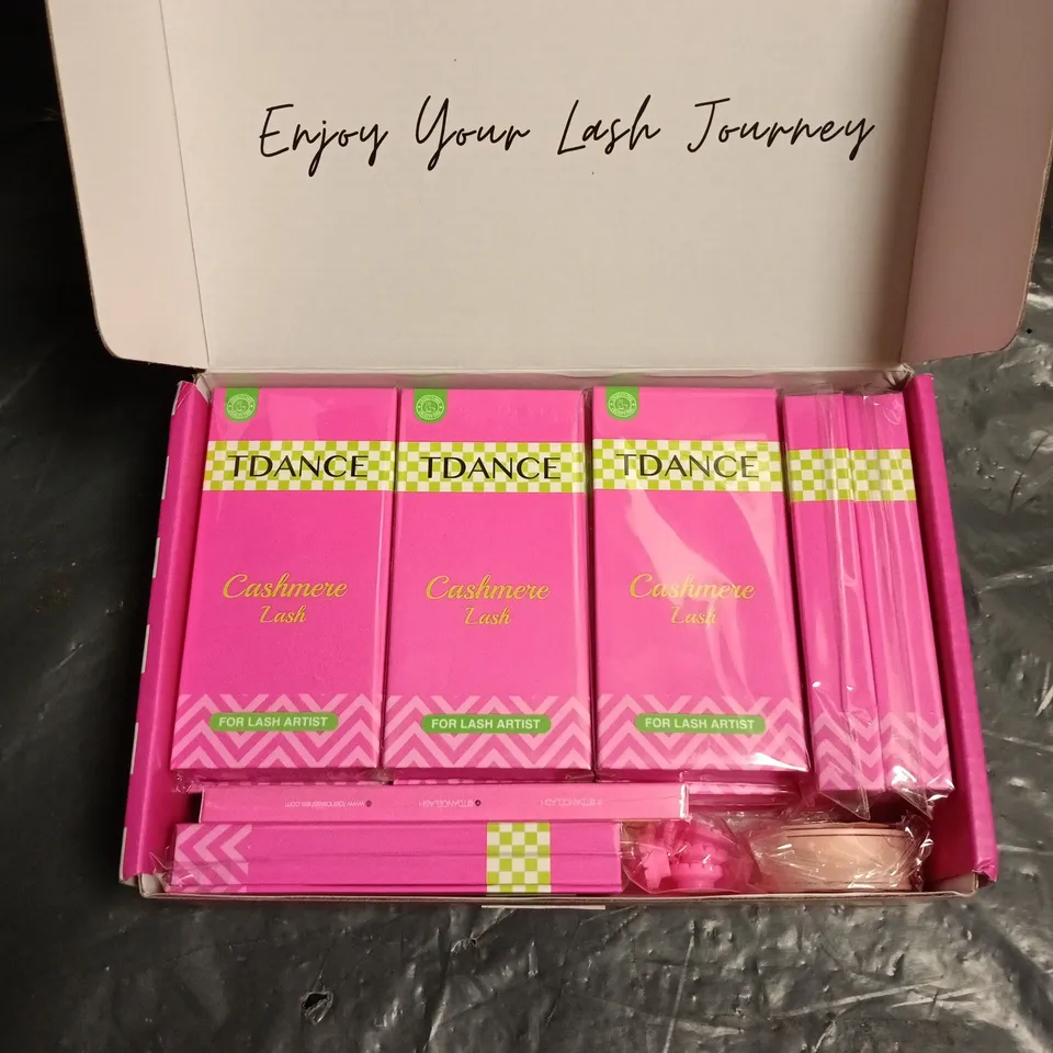 TDANCE CASHMERE LASH BEAUTY SET 