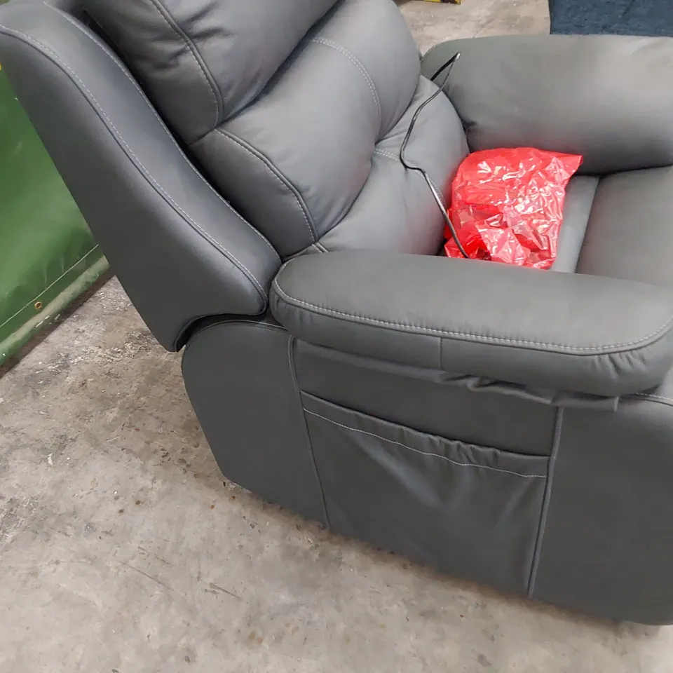 QUALITY BRITISH DESIGNER G PLAN GREENWICH SMALL DUEL ELEVATE EASY CHAIR CAMBRIDGE PETROL BLUE LEATHER 