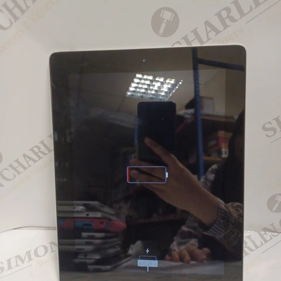 APPLE IPAD MODEL A1395 64GB