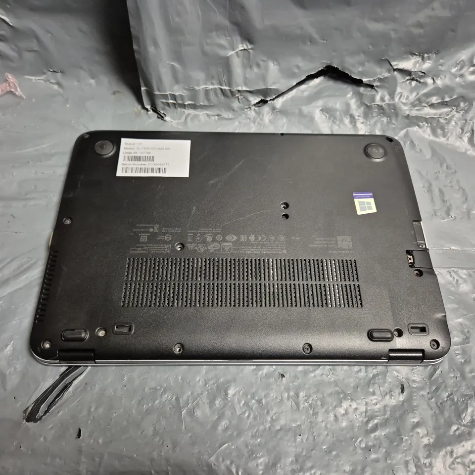 HP ELITEBOOK 820 G4