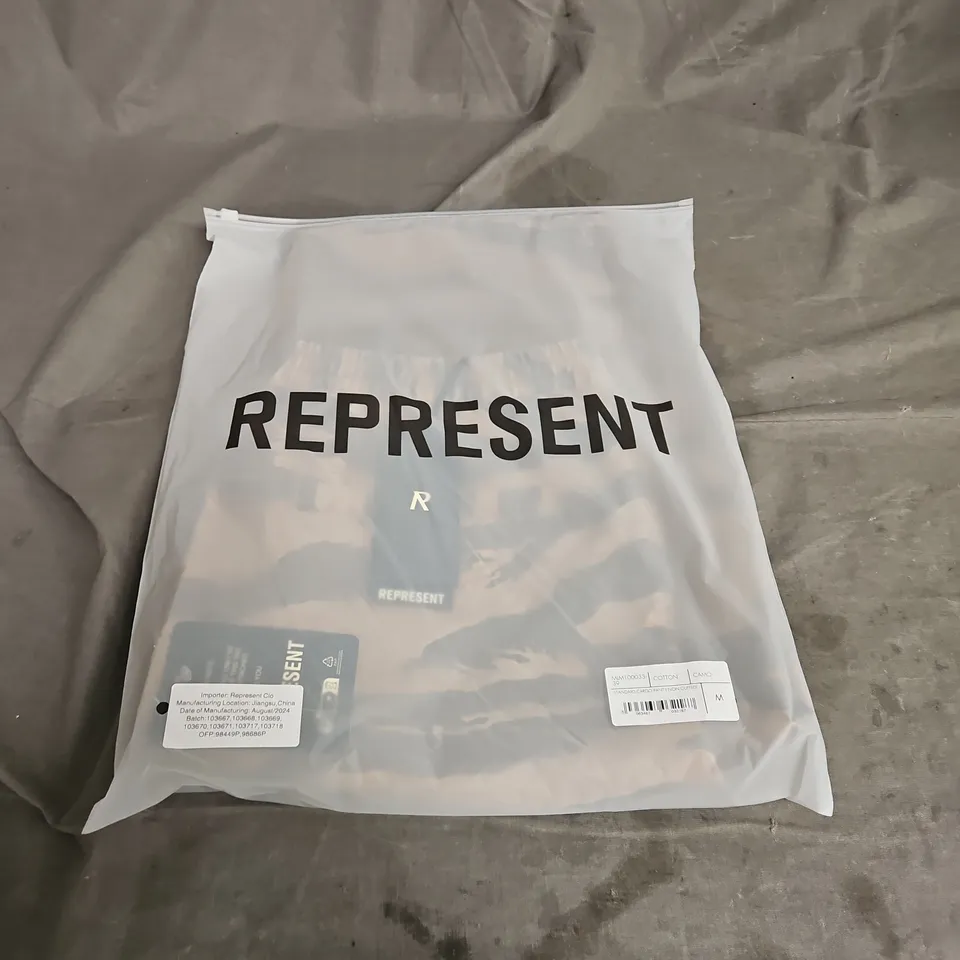 REPRESENT STANDARD CARGO PANT NON CUFFED IN CAMO SIZE M