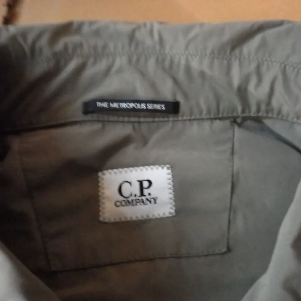 C.P COMPANY THE METROPOLIS SERIES MEMRI JACKET IN SENECA - MED