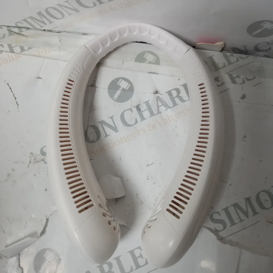 BLADELESS HANGING NECK FAN HF3701