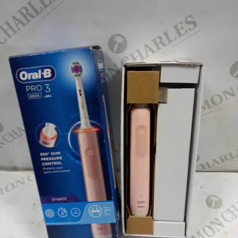 ORAL-B PRO 3 3000 ELECTRIC TOOTHBRUSH