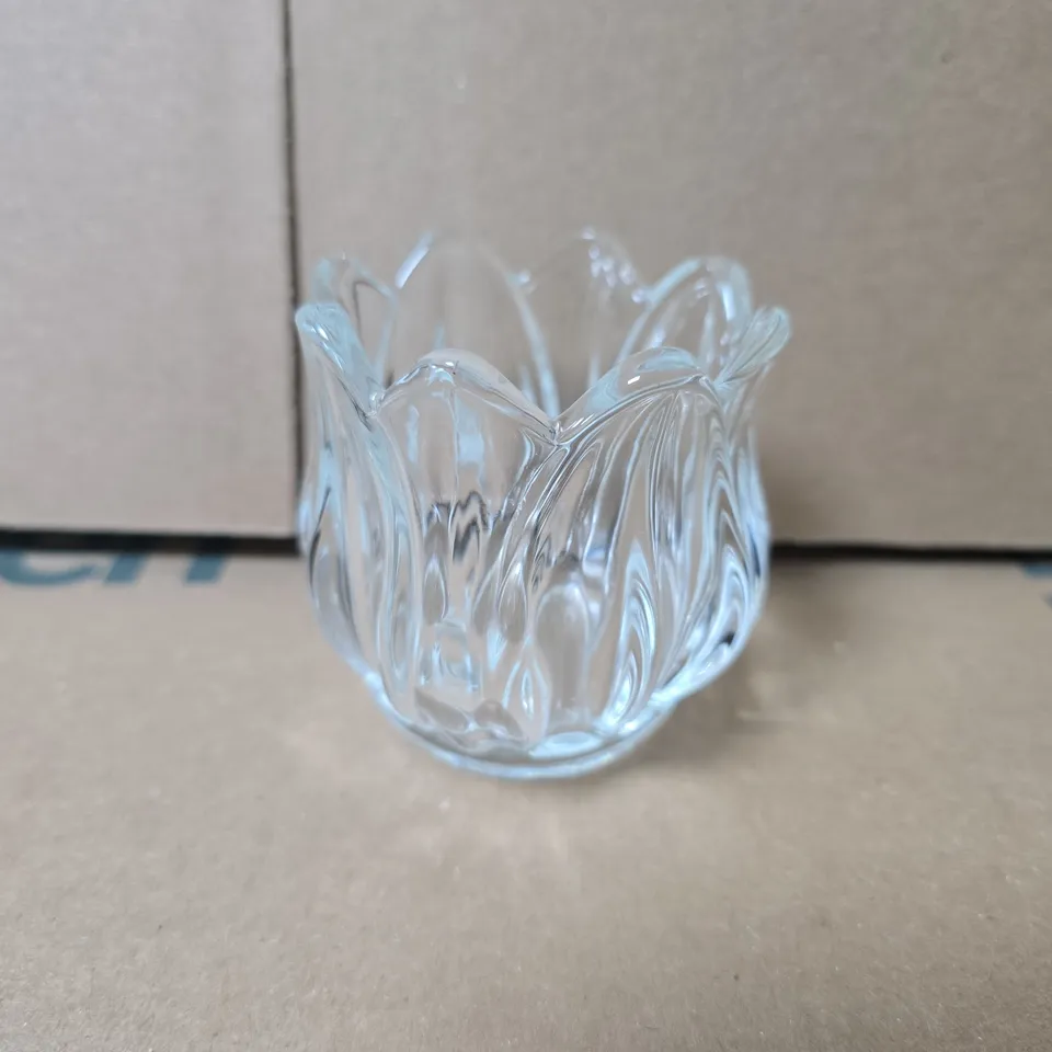 SET OF 6 TULIP SHAPED GLASS CANDLE & TEALIGHT HOLDER - COLLECTION ONLY