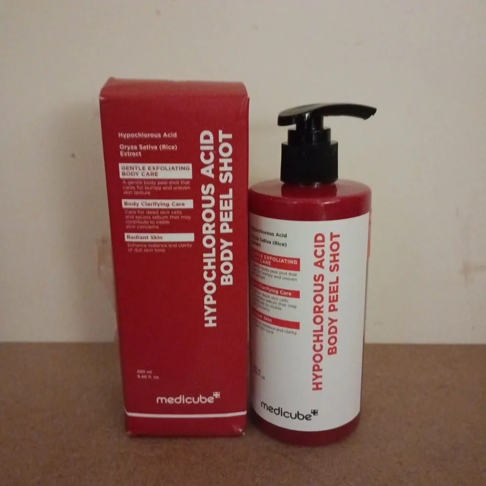 BOXED MEDICUBE HYPOCHLOROUS ACID BODY PEEL SHOT (280ML)