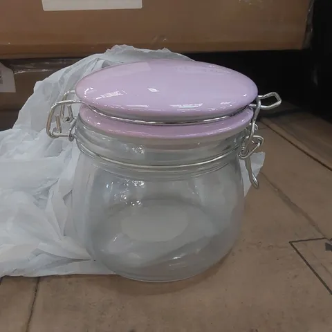 PALLET CONTAINING APPROXIMATELY 600x CERAMIC CLIP LID 500ML JARS AND OTHER ASSORTED ITEMS