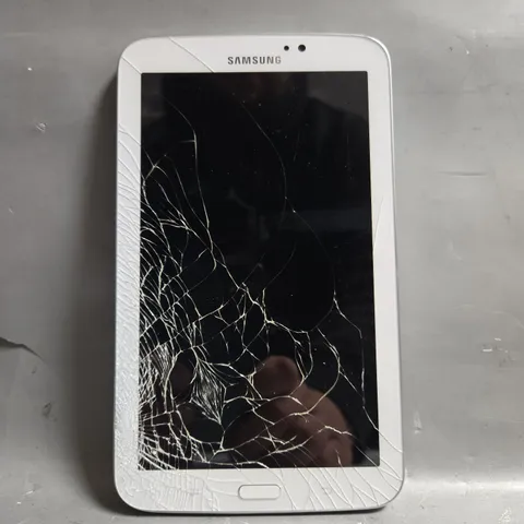 SAMSUNG GALAXY TAB 3 