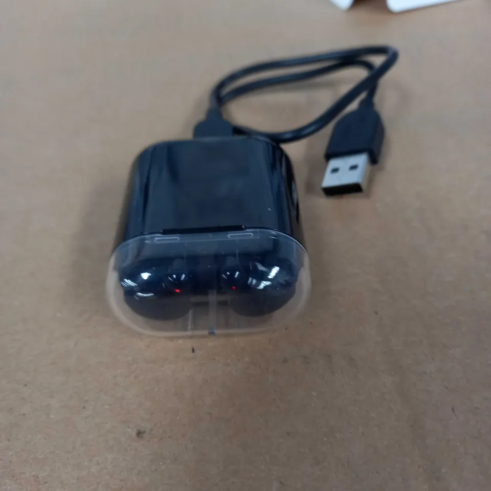 ONN TRUE WIRELESS EARBUDS WITH CHARGING CASE