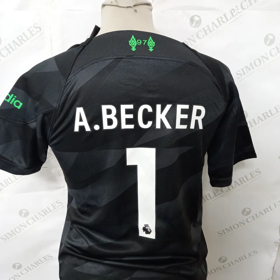 LIVERPOOL FC GOALKEEPER SHIRT AND SHORTS WITH A.BECKER 1 SIZE 24 - KIDS