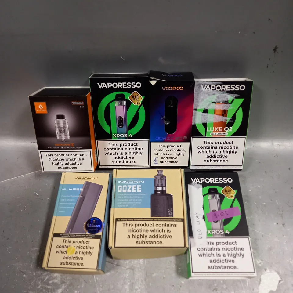 APPROXIMATELY 20 ASSORTED E-CIGARETTE PRODUCTS/ACCESSORIES TO INCLUDE VOO POO, VAPORESSO, INNOKIN ETC 